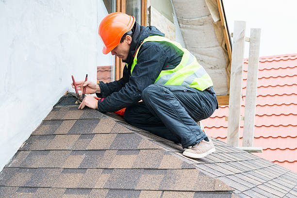 Quick and Trustworthy Emergency Roof Repair Services in North Weeki Wachee, FL